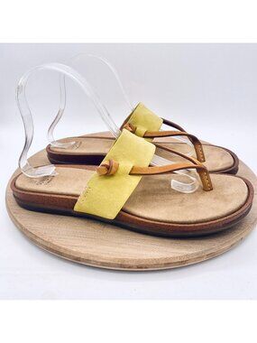 G H Bass Sunjuns Sandals 8.5 Yellow Leather Comfort Flats Thong